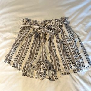 American Eagle Paperbag Shorts
